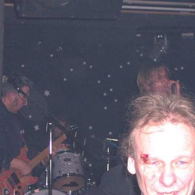 SUMPFPÄPSTE IM "EPPLEHAUS", TÜBINGEN 23. 12. 2005