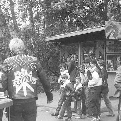 GENOSSEN IN UNGARN 1985: SCHNELLER, MATSCH, SCHILLI, VIRUS