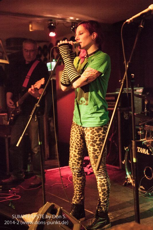 SUMPFPÄPSTE IM "GOLDMARK'S", STUTTGART, 08. 02. 2014, FOTOS: DON S.
