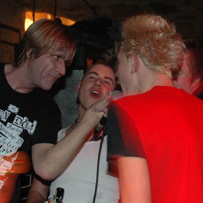 SUMPFPÄPSTE IM "HADES", REUTLINGEN 02. 12. 2005