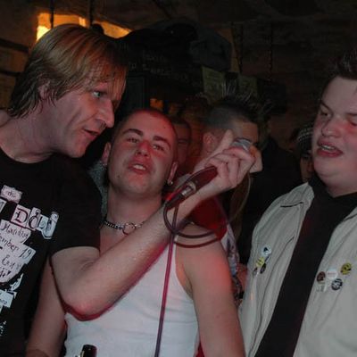 SUMPFPÄPSTE IM "HADES", REUTLINGEN 02. 12. 2005