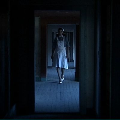 SCREENSHOTS AUS DEM NEUEN SUMPFPÄPSTE-VIDEO, 1.-3. 12. 2006, EHEMALIGE PSYCHIATRIE ILLENAU. VIDEO: FABIAN ZENKER