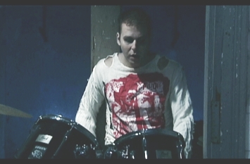 SCREENSHOTS AUS DEM NEUEN SUMPFPÄPSTE-VIDEO, 1.-3. 12. 2006, EHEMALIGE PSYCHIATRIE ILLENAU. VIDEO: FABIAN ZENKER