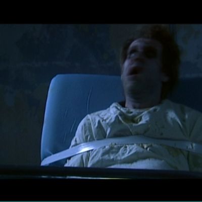 SCREENSHOTS AUS DEM NEUEN SUMPFPÄPSTE-VIDEO, 1.-3. 12. 2006, EHEMALIGE PSYCHIATRIE ILLENAU. VIDEO: FABIAN ZENKER