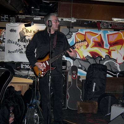 SUMPFPÄPSTE IN DER "KAISERHALLE", REUTLINGEN, 13. 03. 2010